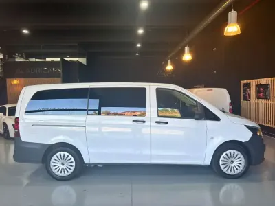 Usado Mercedes Vito 136 CV (100 kW) 2021 Blanco Van