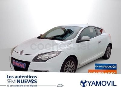 Usado Renault Mégane Dynamique 110 CV (80 kW) 2014 Blanco Berlina