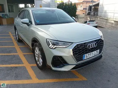 Usado Audi Q3 Sportback Advanced 150 CV (110 kW) 2022 Gris / plata SUV