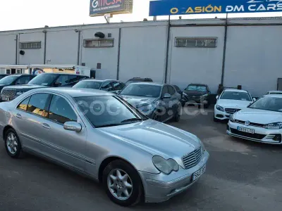 Używany Mercedes C220