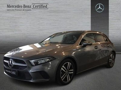 Gris / plateado Usado 2021 Mercedes A180 Progressive Berlina | 28.900 € (Caro)