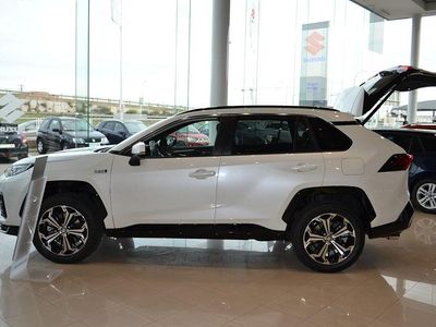 Blanco Usado 2023 Suzuki Across SUV | 55.995 € (Caro)