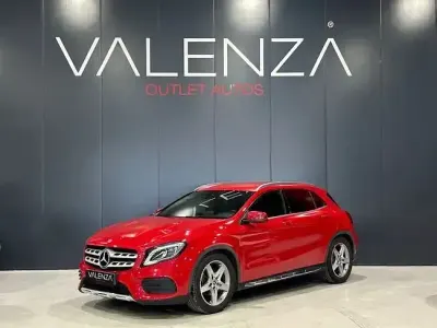 Usado Mercedes GLA180 136 CV (100 kW) 2019 Rojo SUV