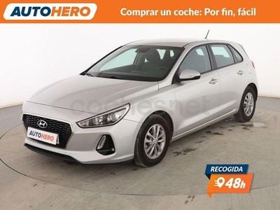 Usado Hyundai i30 95 CV (69 kW) 2017 Gris Berlina