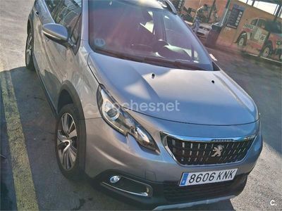 Usado Peugeot 2008 Crossway 120 CV (88 kW) 2018 Blanco SUV