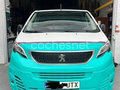 Peugeot Traveller