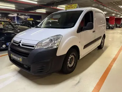 Usado Citroën Berlingo 75 CV (55 kW) 2017 Blanco Monovolumen
