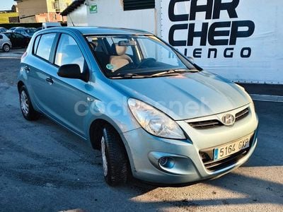 Azul Usado 2010 Hyundai i20 Comfort Berlina | 3699 € (Precio justo)