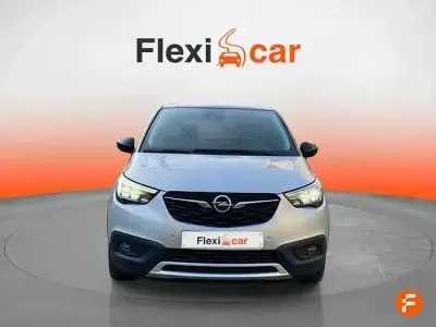 Usado Opel Crossland X Innovation 130 CV (95 kW) 2019 Gris SUV