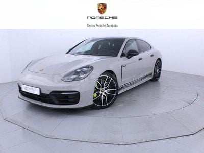 Usado Porsche Panamera Platinum Edition 462 CV (339 kW) 2023 Gris / plata Familiar