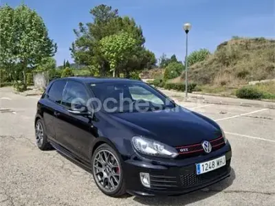 Usado VW Golf VII GTI 235 CV (172 kW) 2012 Negro Berlina