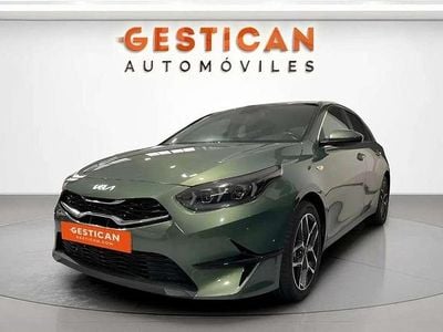 Verde Usado 2022 Kia Ceed Utilitario | 13.990 € (Buen precio)