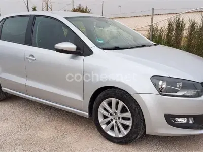 Usado VW Polo Advance 90 CV (66 kW) 2010 Blanco Utilitario