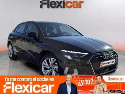 Usado Audi A3 116 CV (85 kW) 2023 Negro Berlina