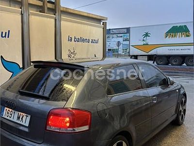 Gris / plata Usado 2006 Audi A3 Attraction Berlina | 5900 € (Precio justo)