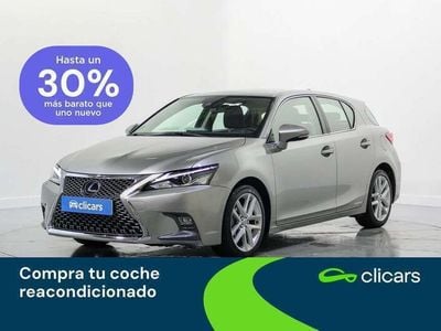 Lexus CT200h