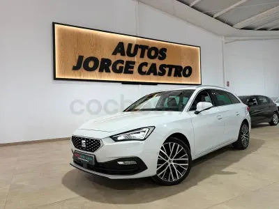 Usado Seat Leon XCELLENCE 150 CV (110 kW) 2021 Blanco Familiar