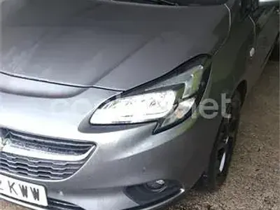 Usado Opel Corsa Selective 90 CV (66 kW) 2019 Gris / plata Utilitario