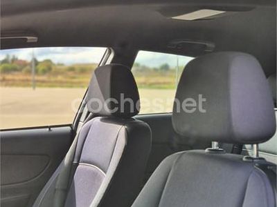 Usado BMW 118 143 CV (105 kW) 2007 Negro Utilitario