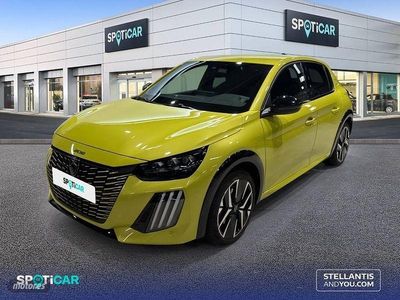 Amarillo Usado 2023 Peugeot 208 GT Utilitario | 21.990 € (Un poco caro)