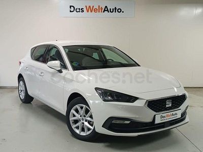 Usado Seat Leon Style 116 CV (85 kW) 2025 Blanco Berlina