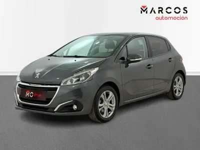 Usado Peugeot 208 Active 100 CV (73 kW) 2016 Utilitario