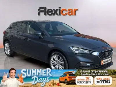Usado Seat Leon Style 150 CV (110 kW) 2024 Gris Berlina