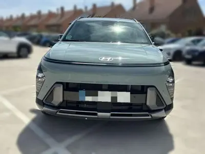 Usado Hyundai Kona 120 CV (88 kW) 2024 Verde SUV