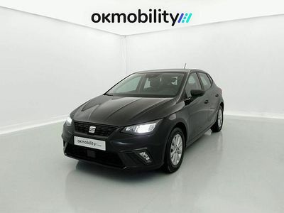 Usado Seat Ibiza Style 95 CV (69 kW) 2023 Preto midnight