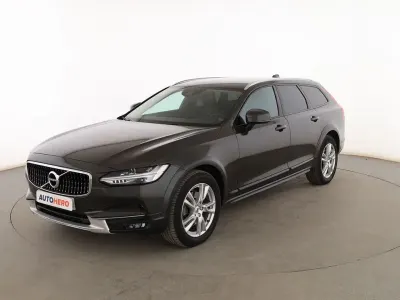 Usado Volvo V90 CC 190 CV (139 kW) 2019 Marrón Familiar