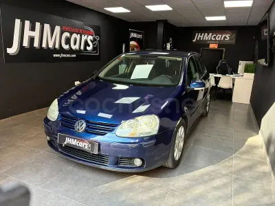 Usado VW Golf IV Highline 105 CV (77 kW) 2005 Azul Berlina