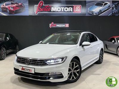 Usado VW Passat Advance 150 CV (110 kW) 2018 Blanco Berlina