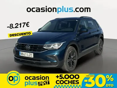 Usado VW Tiguan Life 150 CV (110 kW) 2022 Azul SUV