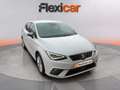 Usado Seat Ibiza 116 CV (85 kW) 2024 Blanco Utilitario