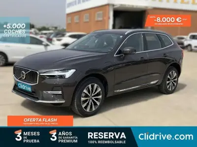 Begagnad Volvo XC60 R-Design 253 HK (186 kW) 2022 Grå SUV