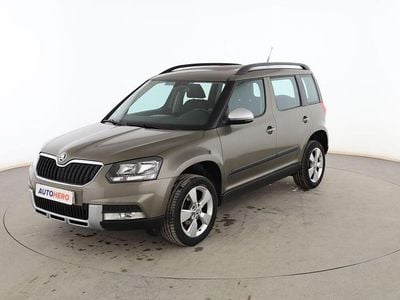 Usado Skoda Yeti 110 CV (80 kW) 2016 Verde SUV