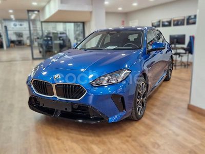 Azul Usado 2025 BMW 120 Comfort Edition Utilitario | 33.500 € (Super precio)