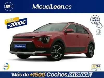 Usado Kia Niro 129 CV (94 kW) 2025 Rojo SUV