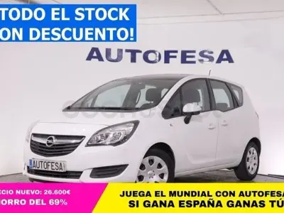 Usado Opel Meriva Selective 101 CV (74 kW) 2015 Blanco Monovolumen
