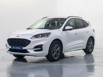 Usado Ford Kuga ST-Line 191 CV (140 kW) 2022 Blanco SUV