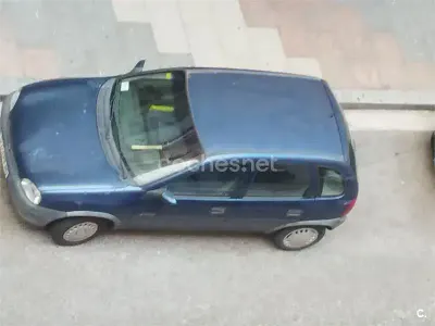 Usado Opel Corsa Swing 45 CV (33 kW) 1994 Azul Utilitario
