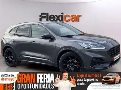 Usado Ford Kuga ST-Line 150 CV (110 kW) 2023 Negro SUV