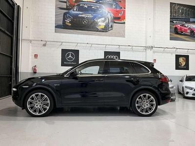Negro Usado 2010 Porsche Cayenne S E-Hybrid SUV | 23.500 €