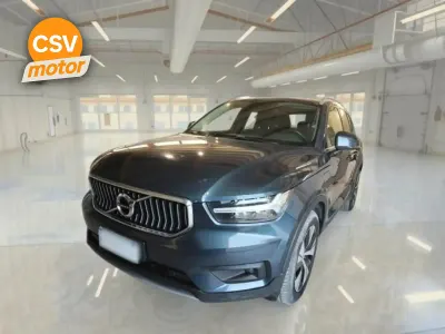 Usado Volvo XC40 Inscription 262 CV (192 kW) 2021 Azul SUV