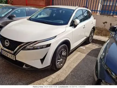 Usado Nissan Qashqai Acenta 140 CV (102 kW) 2022 Blanco SUV