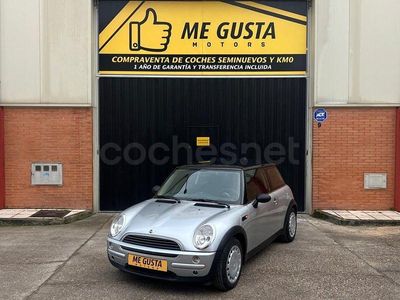 Usado Mini ONE 90 CV (66 kW) 2001 Gris / plata Utilitario
