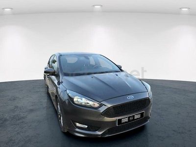 Używany Ford Focus ST-Line 125 KM (91 kW) 2017 Szary Sedan/Limuzyna