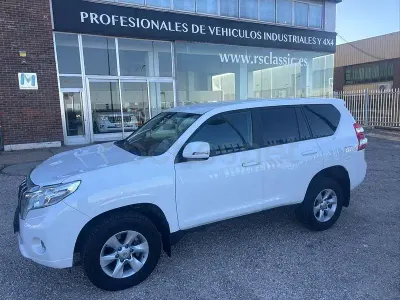 Usado Toyota Land Cruiser 177 CV (130 kW) 2017 Blanco SUV