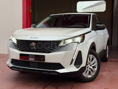 Usado Peugeot 3008 Active 130 CV (95 kW) 2022 Blanco SUV