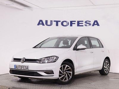 Usado VW Golf VII Advance 115 CV (84 kW) 2018 Blanco Berlina